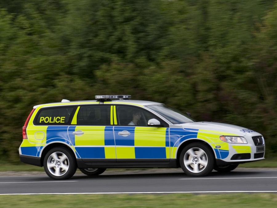  Volvo V70 Police 2007 года  (UK) (фото 4 из 9)